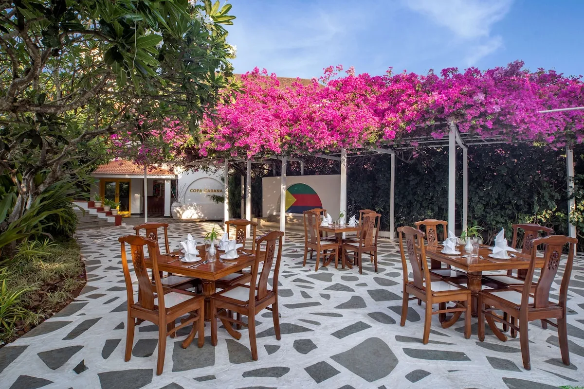 Shaded courtyard dining